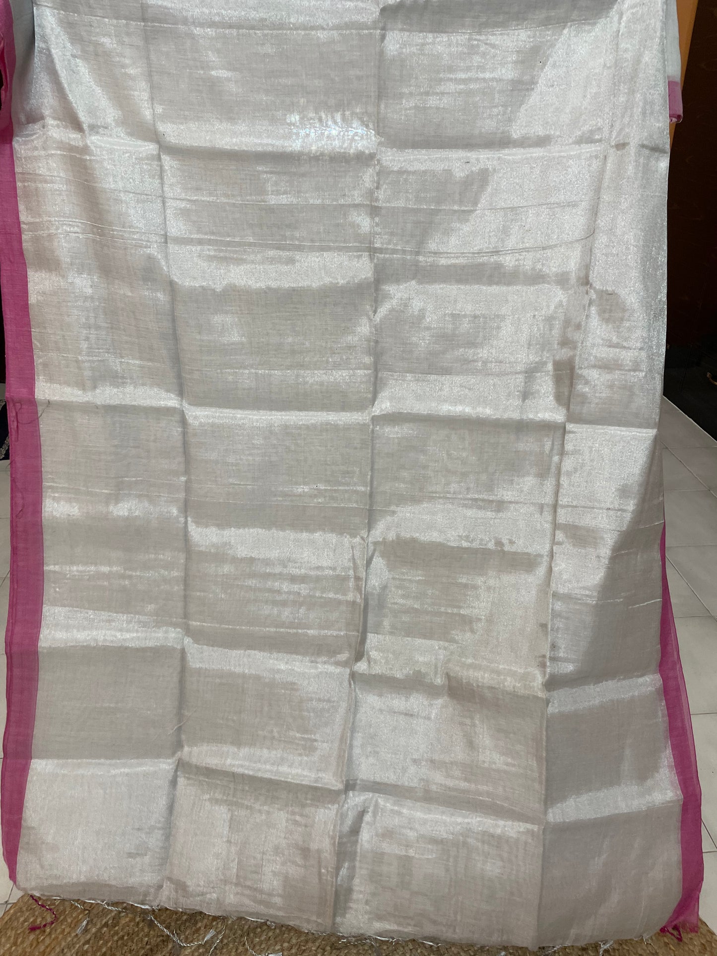 White Silver Linen Zari Saree with unstitched blouse piece